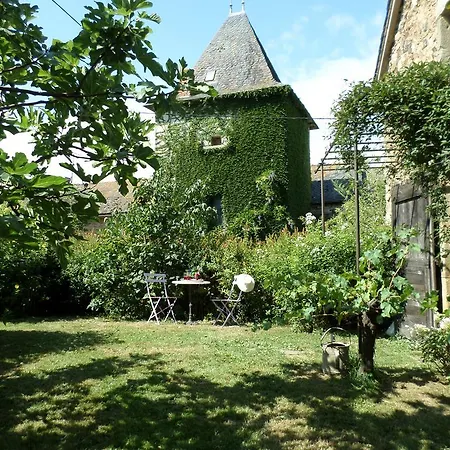 La Belle Poule - Faverolle Villefranche-de-Rouergue Exterior foto